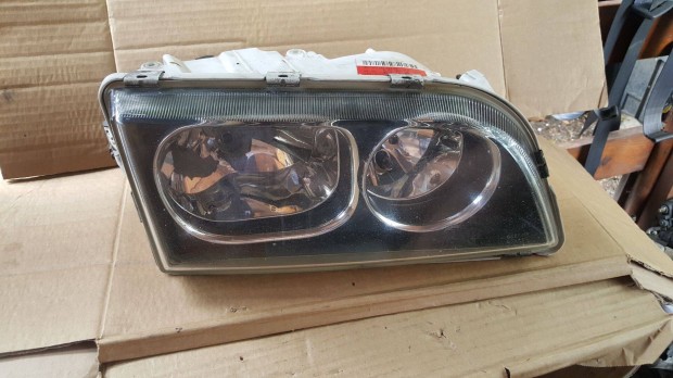 Volvo 30899879 S40 V40 jobb halogn lmpa