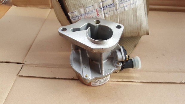 Volvo 31216387 S40 V40 1.9D fékvákuumpumpa