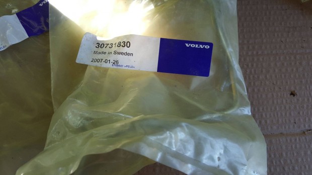Volvo 31272681 30731833 S80 V70 XC70 XC90 D5 üzemanyagcsövek