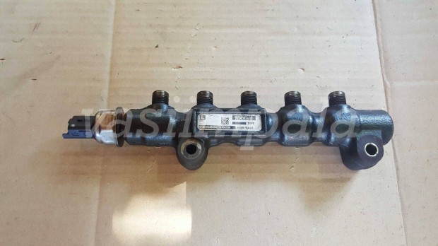 Volvo 31392101 S40 V50 C30 C70 2.0 D rail-cső