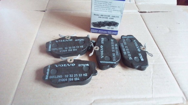 Volvo 3343433 440 460 480 első fékbetét