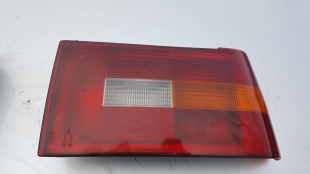 Volvo 3345128 440 460 jobb hátsó lámpa