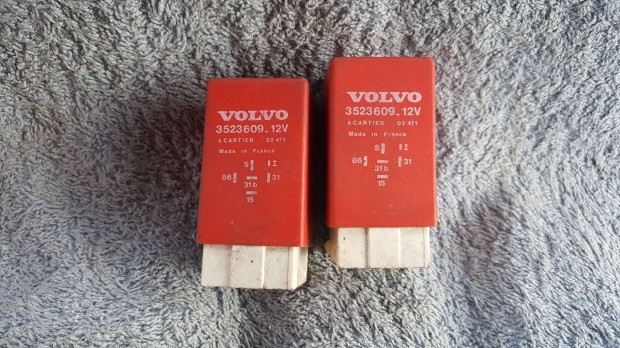 Volvo 3523609 850 760 960 első szélvédő törlőrelé