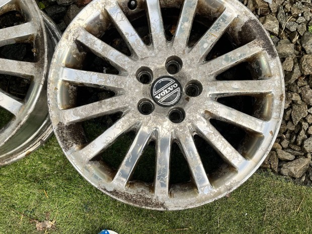 Volvo 7Jx17 ET52.5 felni eladó