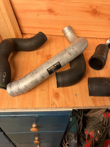 Volvo 850 2.5TDI, Volvo V70 2.5 TDI, Volvo S70 2.5 TDI Cooler cs