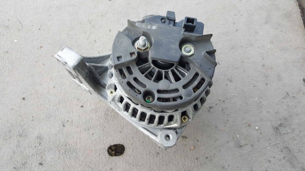 Volvo 8637847 S60 S80 V70 XC70 XC90 genertor