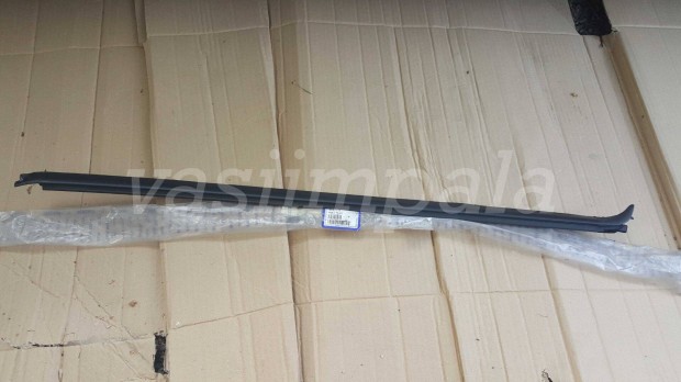 Volvo 8643178 S60 V70 XC70 bal első víz lehúzó