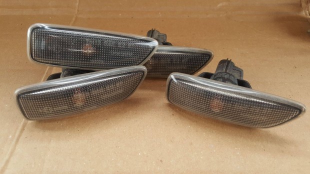 Volvo 8658945 S60 S80 V70 XC70 XC90 jobb oldal index