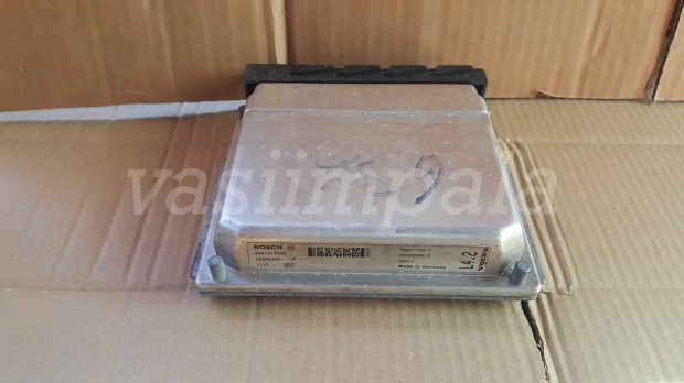 Volvo 8677708 S60 S80 V70 XC70 XC90 D5 ECU motorvezrl