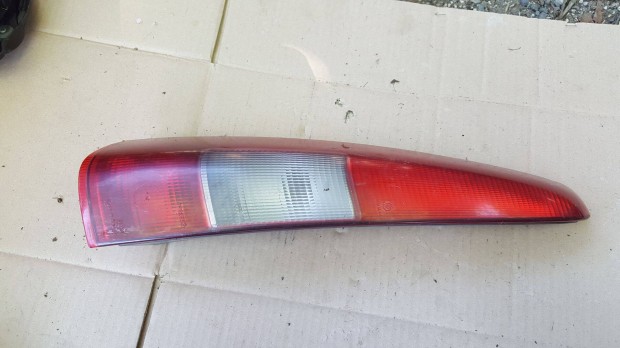 Volvo 9157799 V70 XC70 bal felső hátsó lámpa
