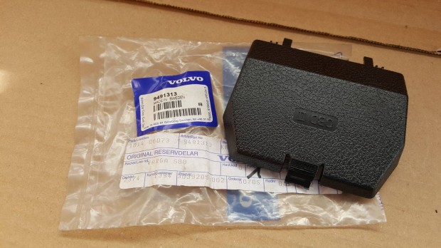 Volvo 9491313 S80 OBD csatlakozfedl