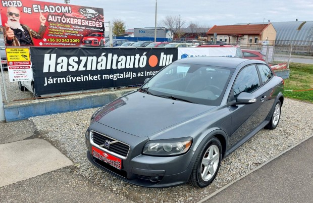 Volvo C30 1.6 D Drive Kinetic Rendszeresen szer...