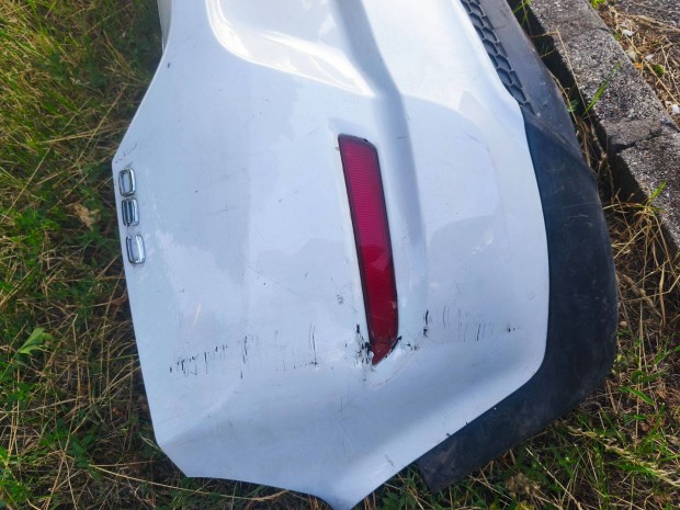 Volvo C30 h�ts� l�kh�r�t�