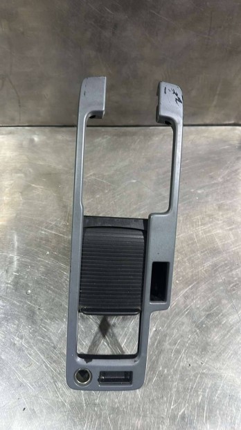 Volvo C30 pohár tarto roló