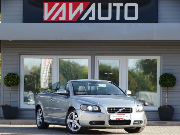 Volvo C70 2.4 Summum Friss'Vezrls-Xenon-SZERV...