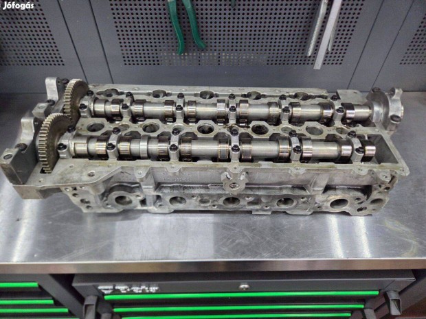 Volvo D5 komplett hengerfej, EURO 4, Swirl szelepes, XC90,V70,S60,XC70