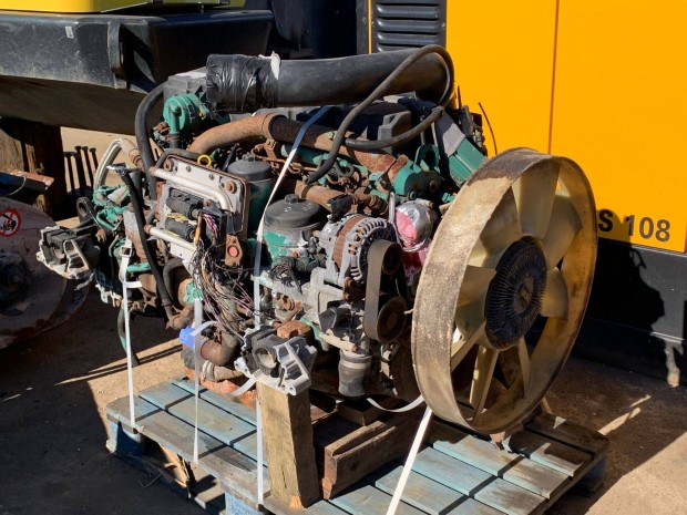 Volvo D7F 6 hengeres 225 kW-os motor