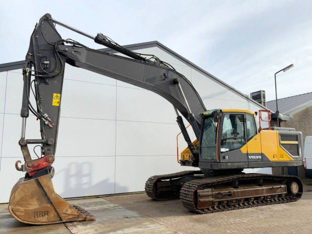 Volvo EC300ENL Lnctalpas Kotr / 11.638 zemra / Lzing 20%-tl