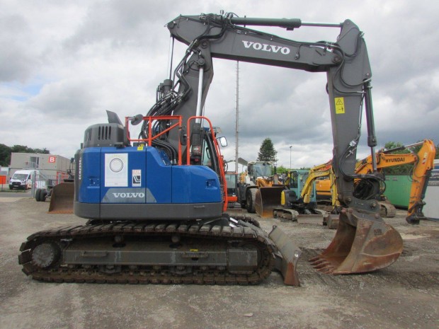 Volvo ECR235EL / 2 171 üzemóra / Lízing 20%-tól