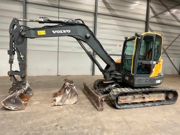 Volvo ECR 88 D / 4.490 üzemóra / Lízing 20%-tól