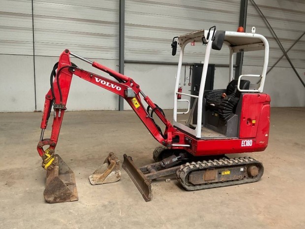 Volvo EC 18 D / 1.975 h zemra / Lzing 20%-tl