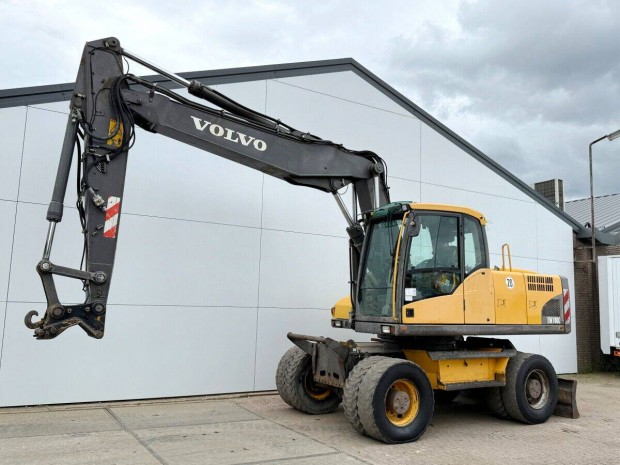Volvo EW180C / 8.829 üzemóra / Lízing 20%-tól