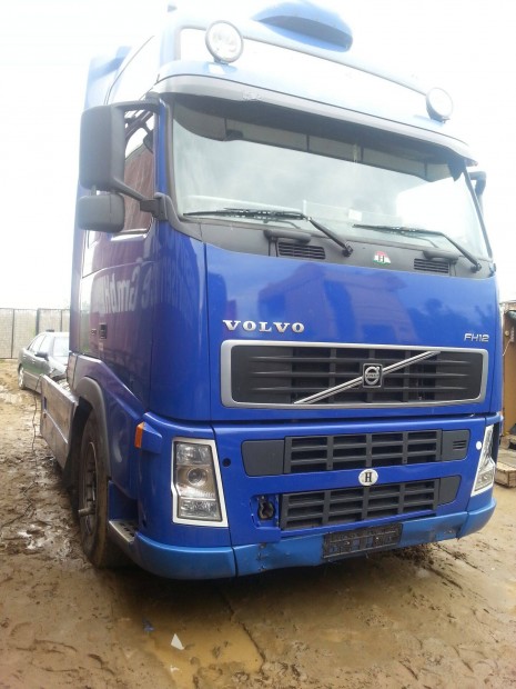 Volvo FH 12 EURO 3-AS 420-AS 2003-AS �vj. Bontand� Alkatr�szei Elad�k!