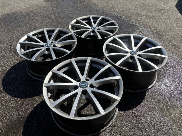 Volvo Ford 18" 
