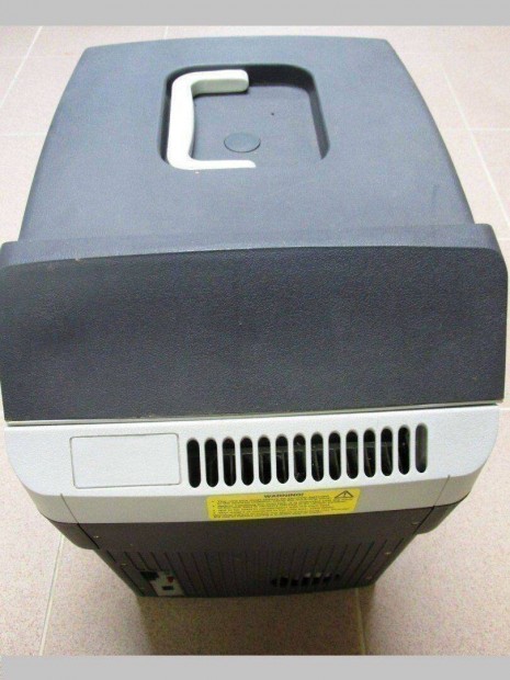 Volvo Gy�ri Eredeti H�t�t�ska Meleg�t� - H�t� Doboz Elektromos