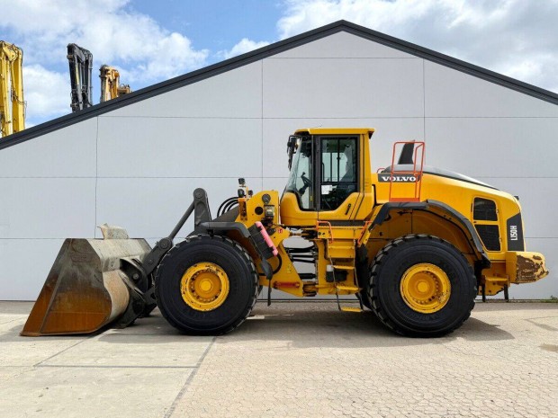 Volvo L150H / 12.060 zemra / Lzing 20%-tl
