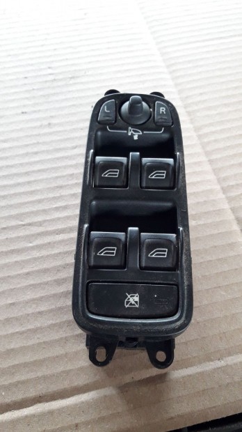 Volvo S40 04-12 Bal Első Ablakemelő Kapcsoló