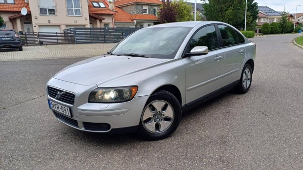 Volvo S40 1.6 D Momentum Br bels - Xenon