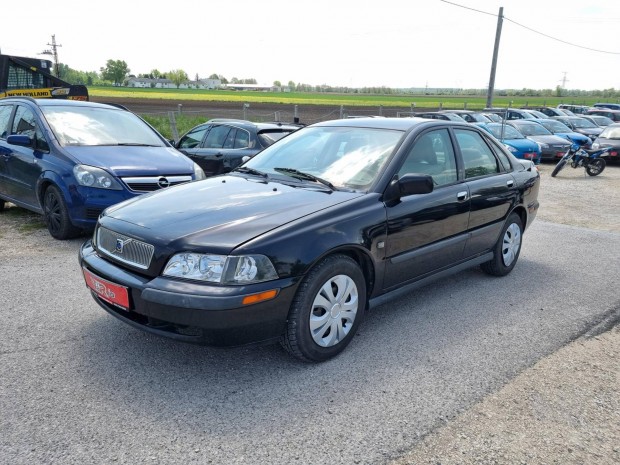 Volvo S40 1.9 D Classic (Limited) Plus Garanci...