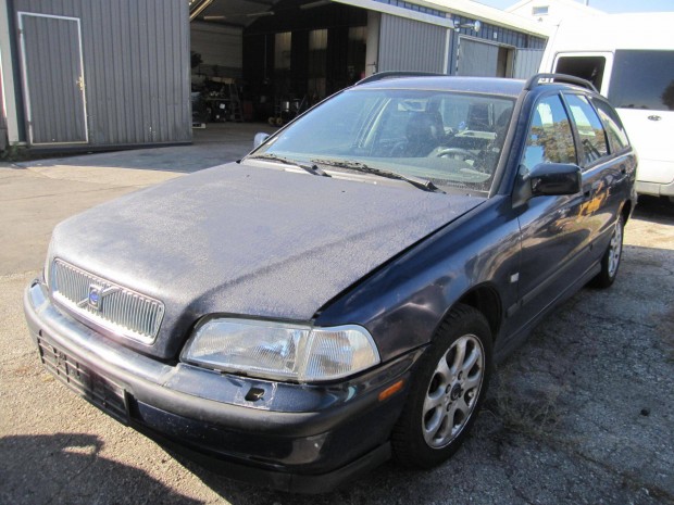 Volvo S40 Combi hasznlt alkatrszek