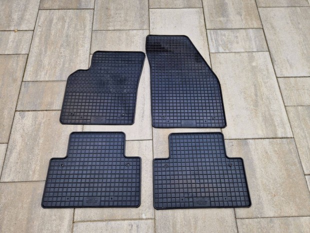 Volvo S40/V50 (2004-), Volvo C30 (2007-) mretpontos gumisznyeg elad