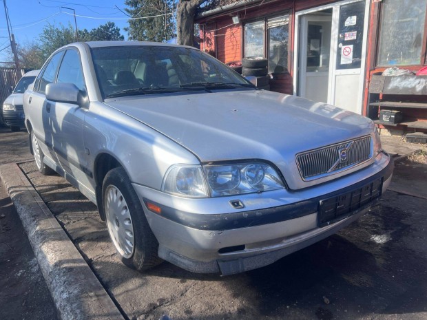 Volvo S40 (1999) 1.6i B4164S Alkatrszek #M3293