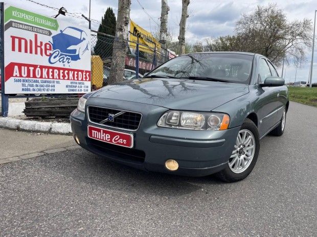 Volvo S60 2.4 D Momentum Tempomat! V.Horog! 8 L...