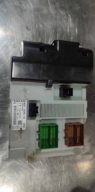 Volvo S60 II 2 MK2 CEM modul