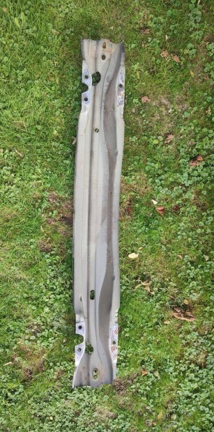 Volvo S60 II 2 MK2 Hátsó Keresztmerevítő