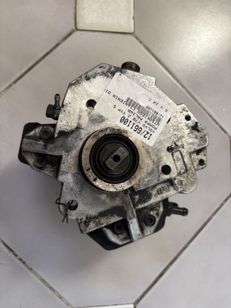 Volvo S60 I V70 II 2.4 D magasnyom�s� pumpa 8642778