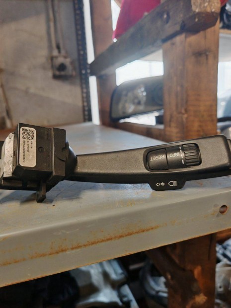 Volvo S60 S80 V70 XC70 XC60 index vilgts ablaktrl kapcsol