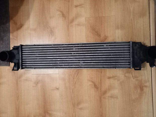 Volvo S60, V60, XC60 2.4 D5 intercooler 31338475