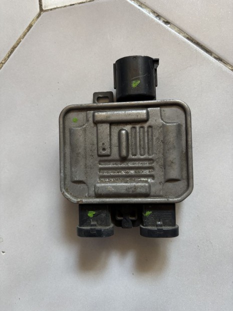 Volvo S60, V60, XC60 hűtőventilátor vezérlő modul 940012301