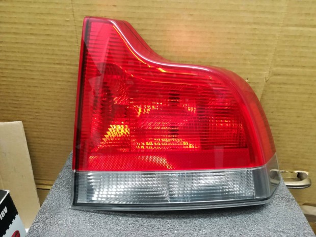 Volvo S60 hátsólámpa jobb (4) 2000 -> 2004