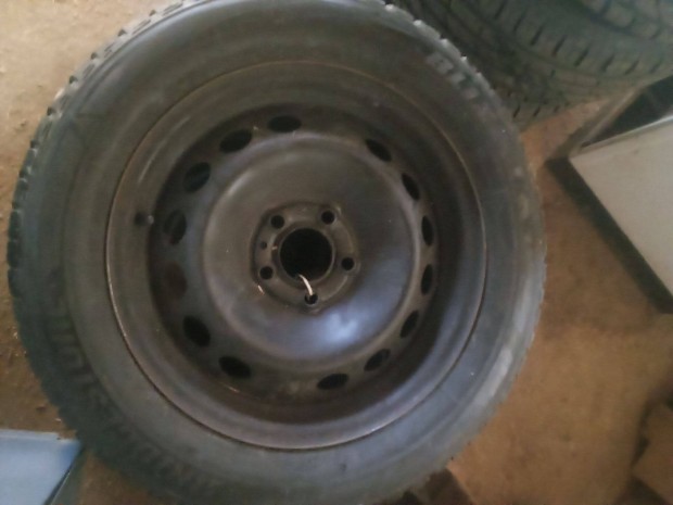 Volvo S60 tli gumi lemezfelnivel elad