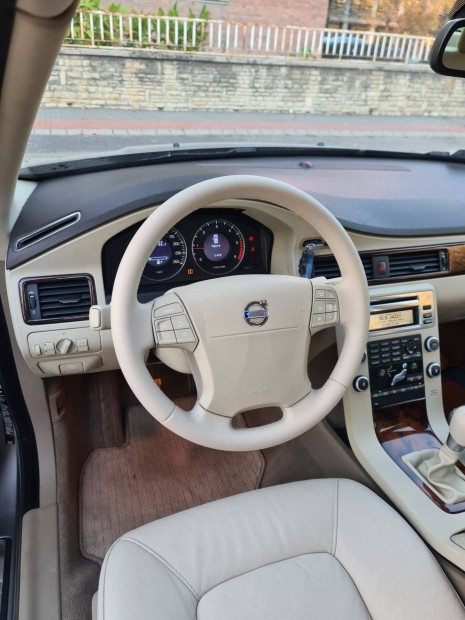 Volvo S80 2.0 D Kzi Vlts Magyarorszgon forgalomba helyezett