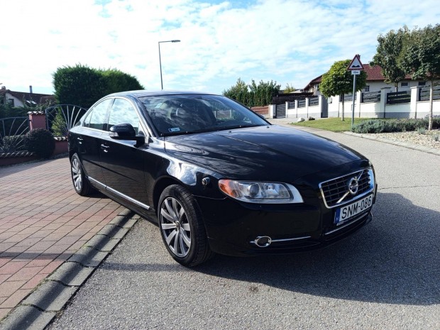 Volvo S80 2.0 T Summum Powershift Limit�lt kiad...