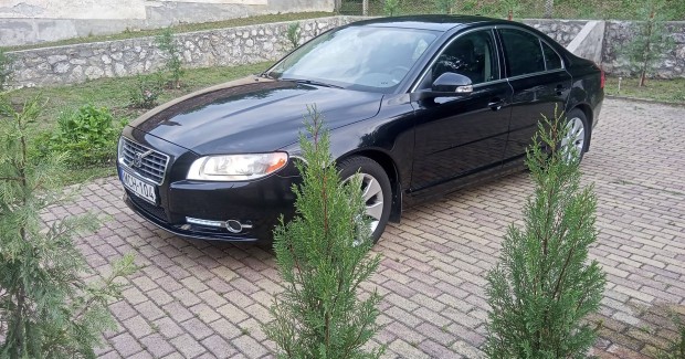 Volvo S80 2.5 T6 tulajdonostl, friss mszaki+tligumi garnitra 