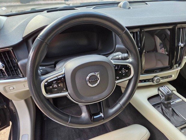 Volvo S90,V90,XC90,XC60,S60,V60 gyári bőr kormánykerék!