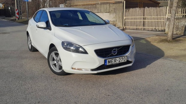 Volvo V40 1.6 T3 Kinetic Magyar Vgig Szervizk...